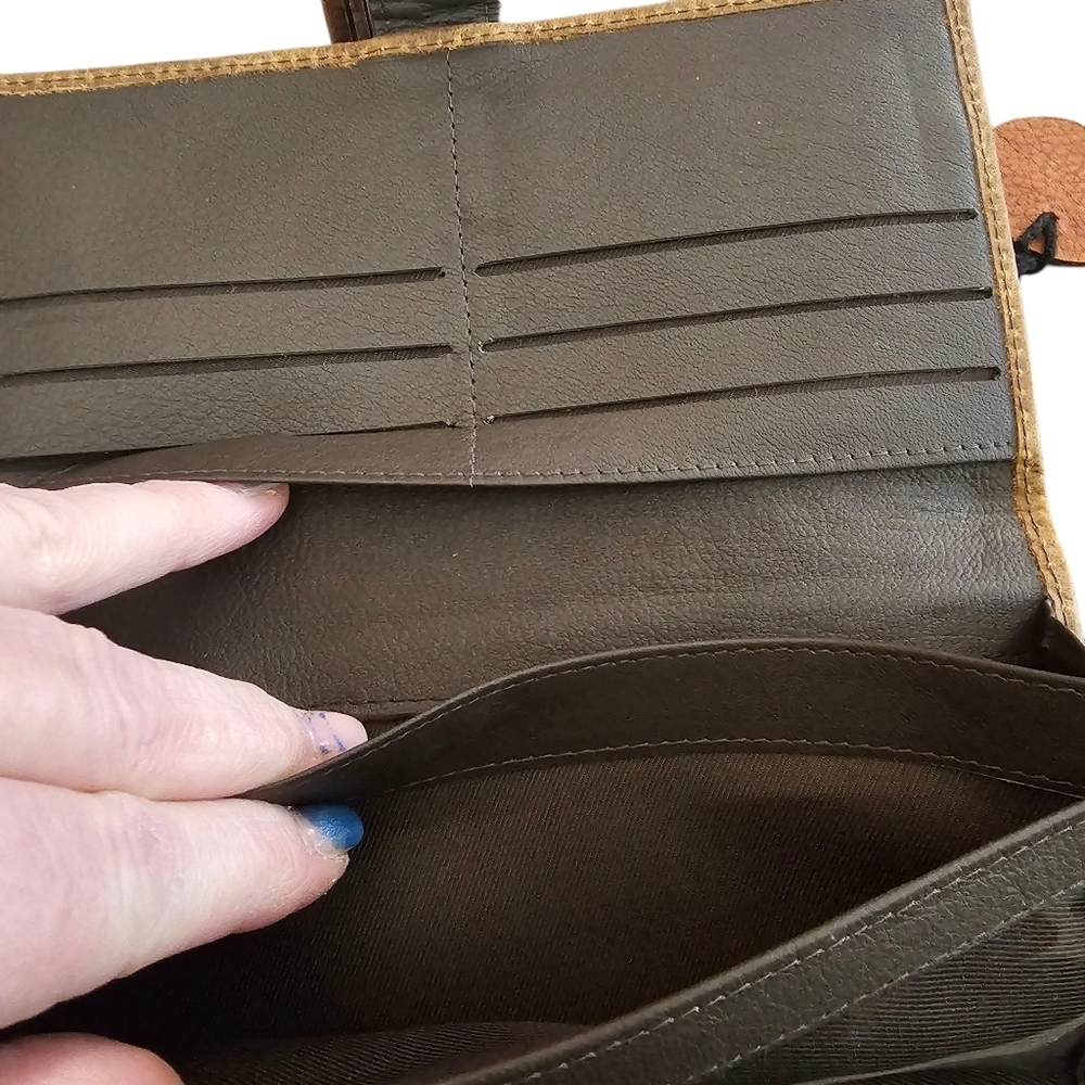 Myra Bag Handmade Thimper Wallet Cowhide Leather - Picture 6 of 6